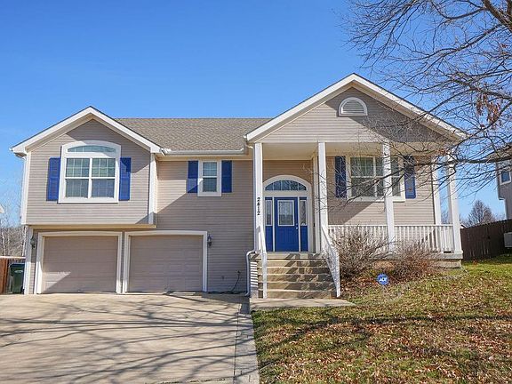 2nd image of 2412 Shenandoah Dr