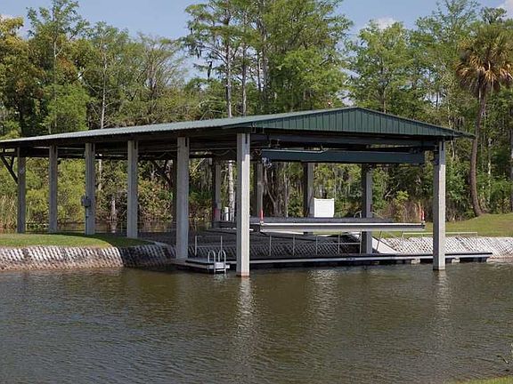 3rd image of 2950 Boating Blvd