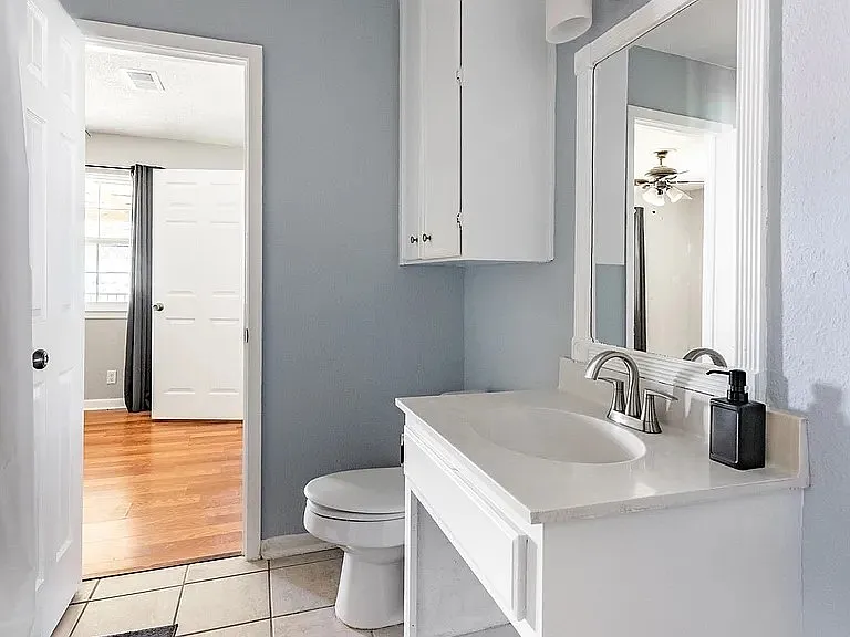 2311 Galway St — Photo 29
