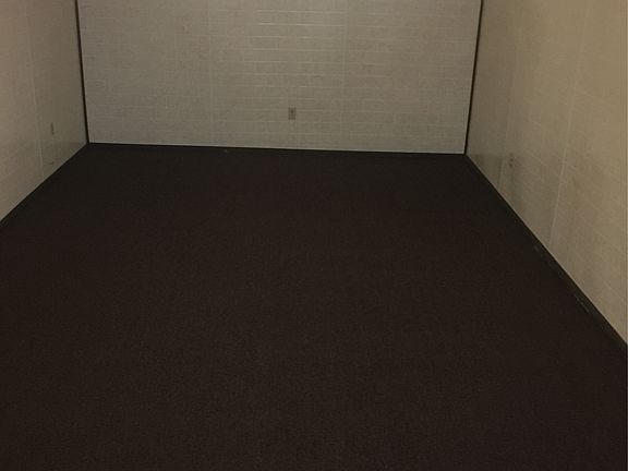 3rd image of 1929 Janette Ave