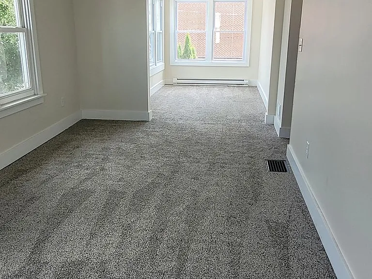 21 E Maple St — Photo 23