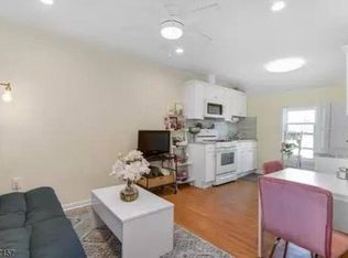 51 Church St #2F, Millburn, NJ 07041