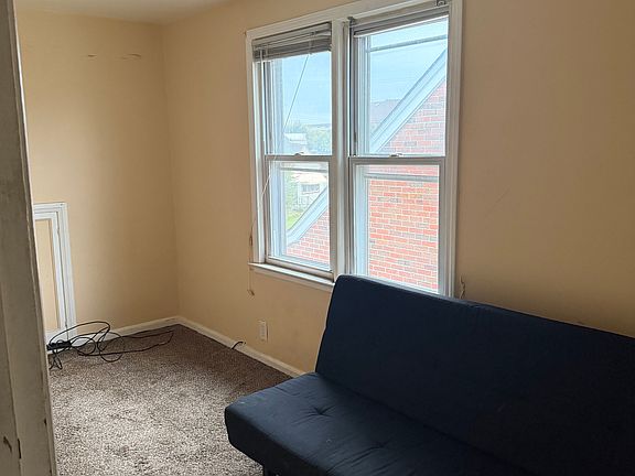 4th image of 13853 Robertson St APT 2