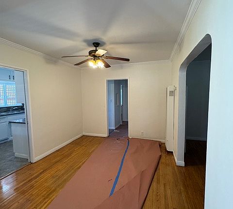 4th image of 1218 Acacia Ave