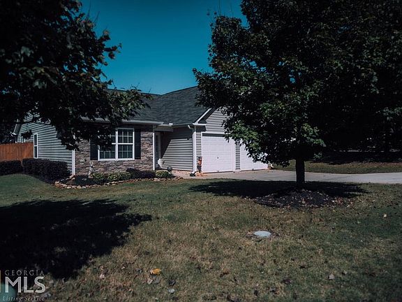 5th image of 732 Denise Ct