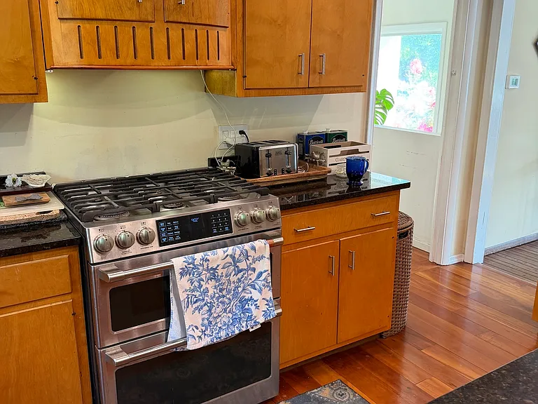 10 Heron Rd — Photo 12
