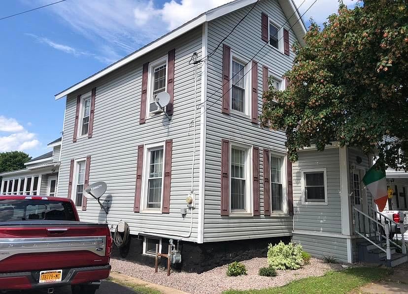 1st image of 614 Jay St