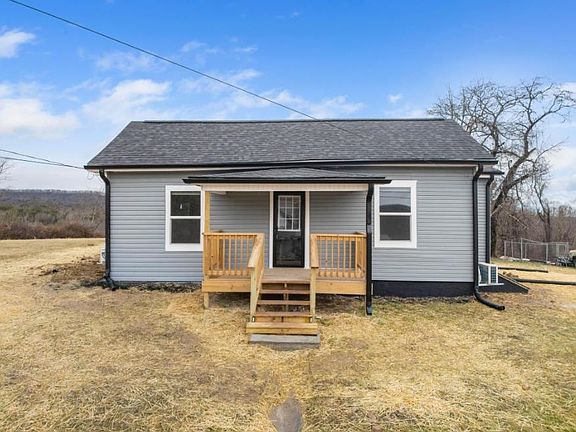 2nd image of 2895 Mount Olivet Rd