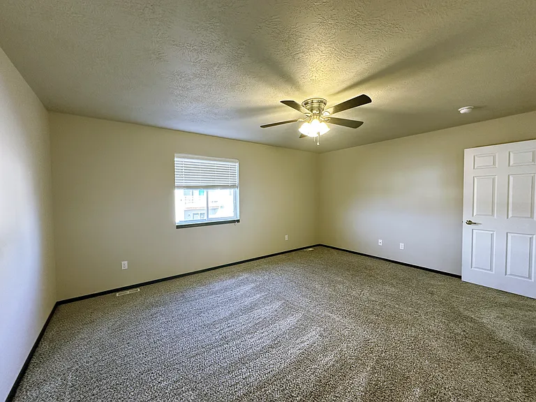 275 Tiger Way Pl — Photo 8