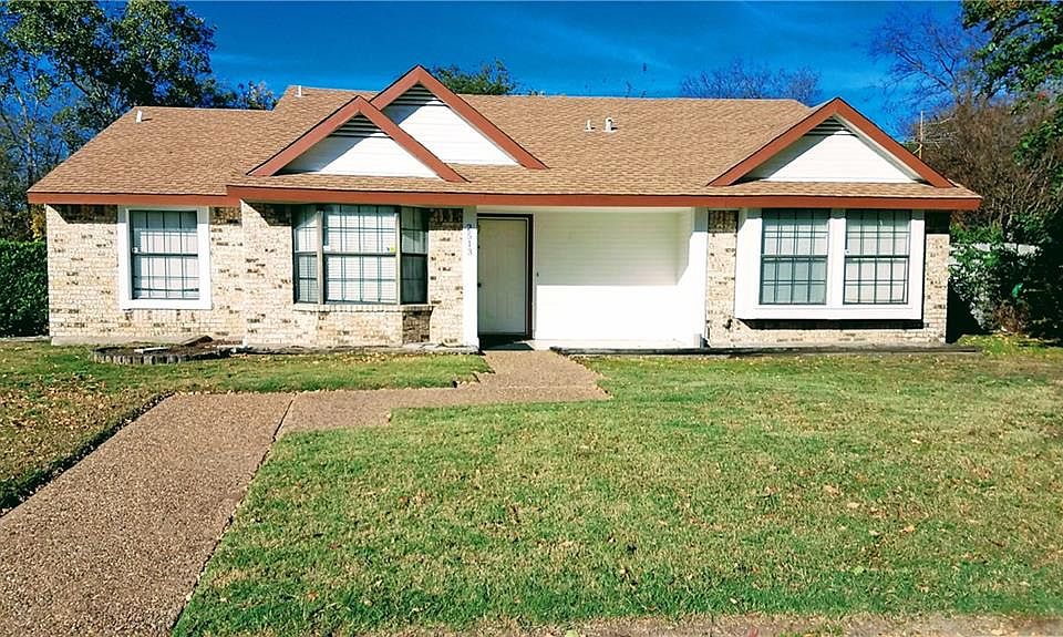 1st image of 2513 Hollydale Dr