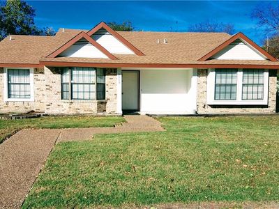 2513 Hollydale Dr, Garland, TX, 75044