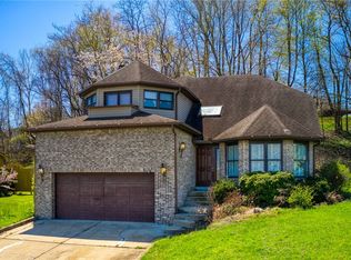 214 Virginia Dr, Beaver, PA