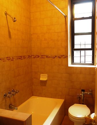 5th image of 370 E 31st St APT 2F