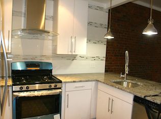 590 Vanderbilt Ave APT 1, Brooklyn, NY 11238
