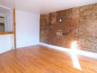 Rented by Renetta Real Estate