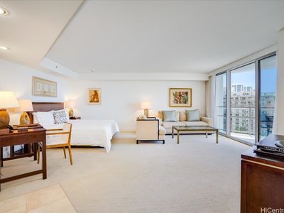 223 Saratoga Rd #1112, Honolulu, HI, 96815