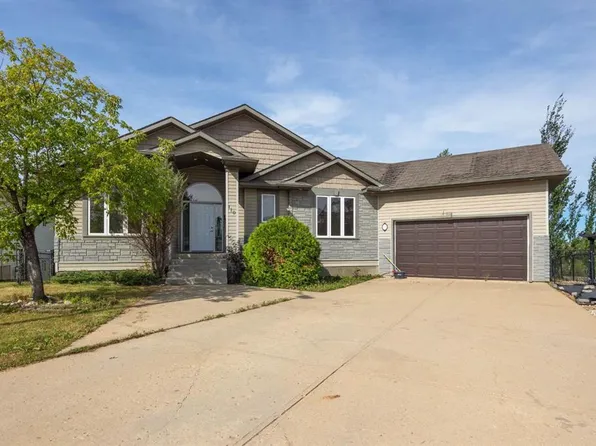 110 E Lindstrom Bay, Wood Buffalo, AB T9K 2N8