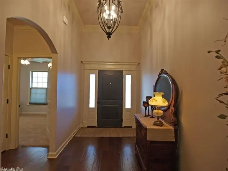 34 Forest Valley Ln — Photo 4