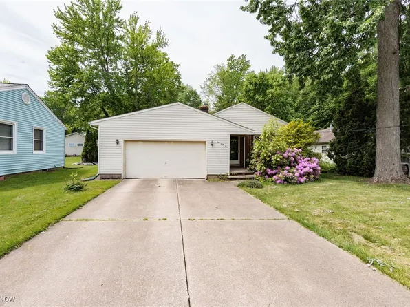 144 Charlotte St, Painesville, OH 44077