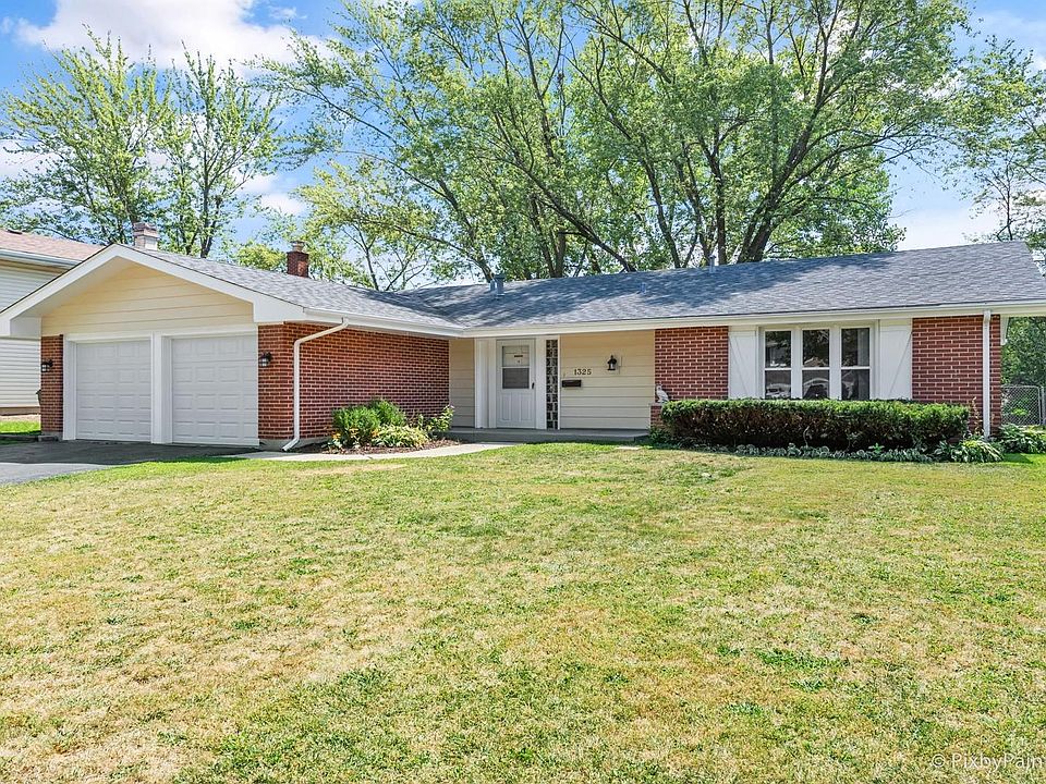 1st image of 1325 Blair Ln