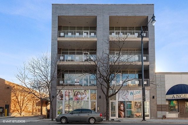 1st image of 3242 N Milwaukee Ave Unit 2