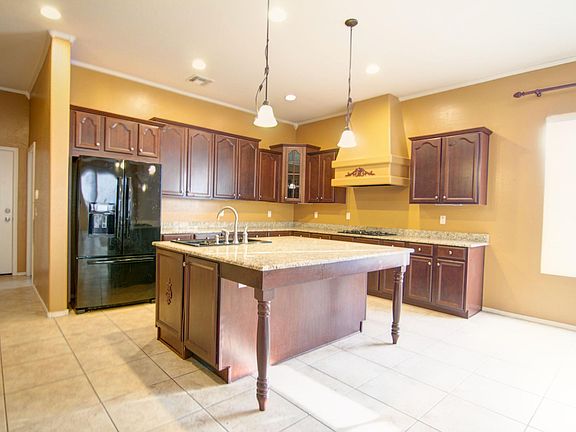 2nd image of 14596 W Christy Dr