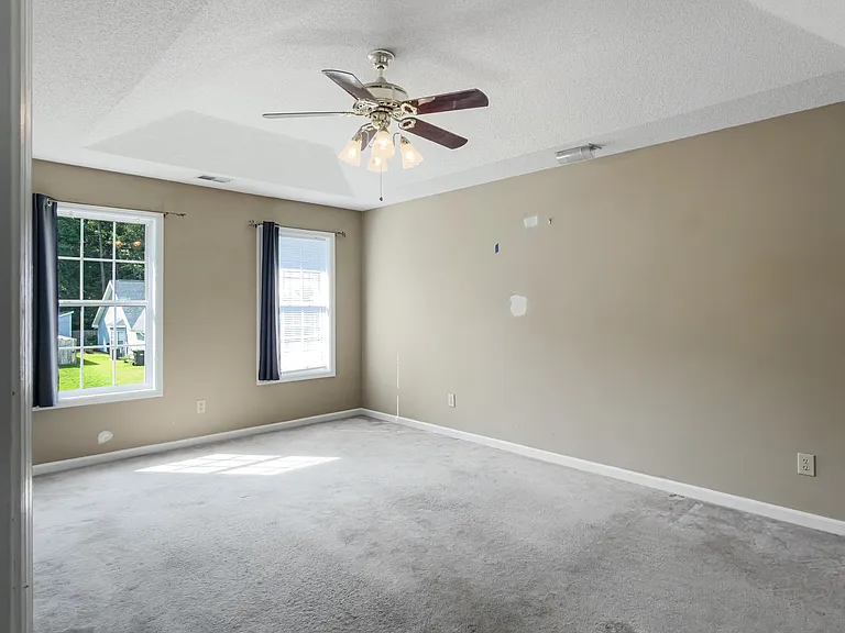 108 Heron Ln — Photo 29