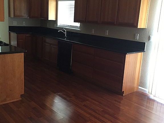 4th image of 8243 Montreux Way