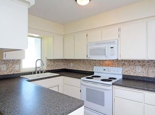 824 104th Ln NW, Coon Rapids, MN 55433