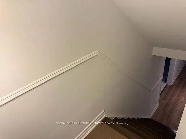 3 bed, $1,700 — Photo 3
