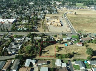 R St, Springfield, OR 97477