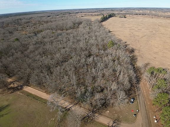 3rd image of Nw Cres #4239