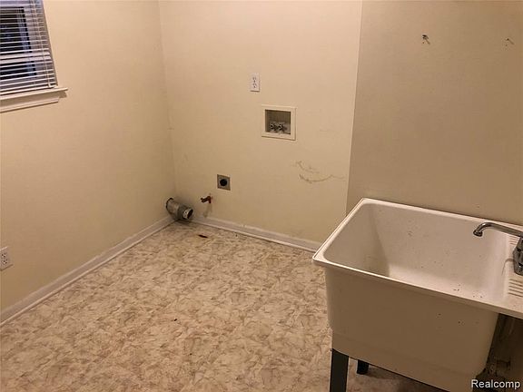 4th image of 3123 Kassab Ln #3145