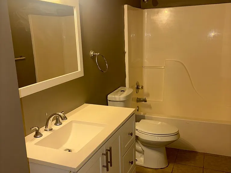 3840 Lassiter Mountain Apartments — Photo 7