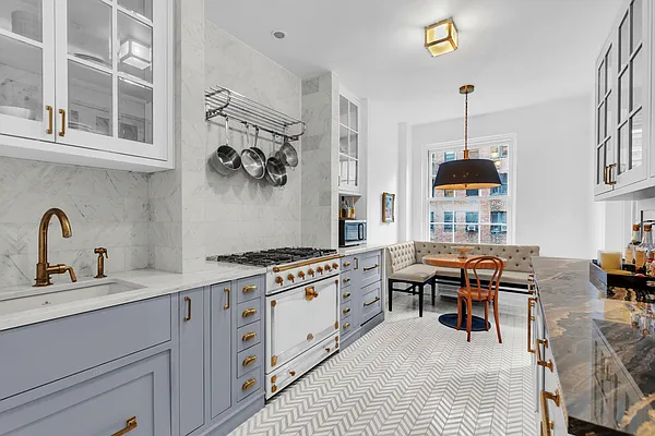 Sold by Douglas Elliman | media 4