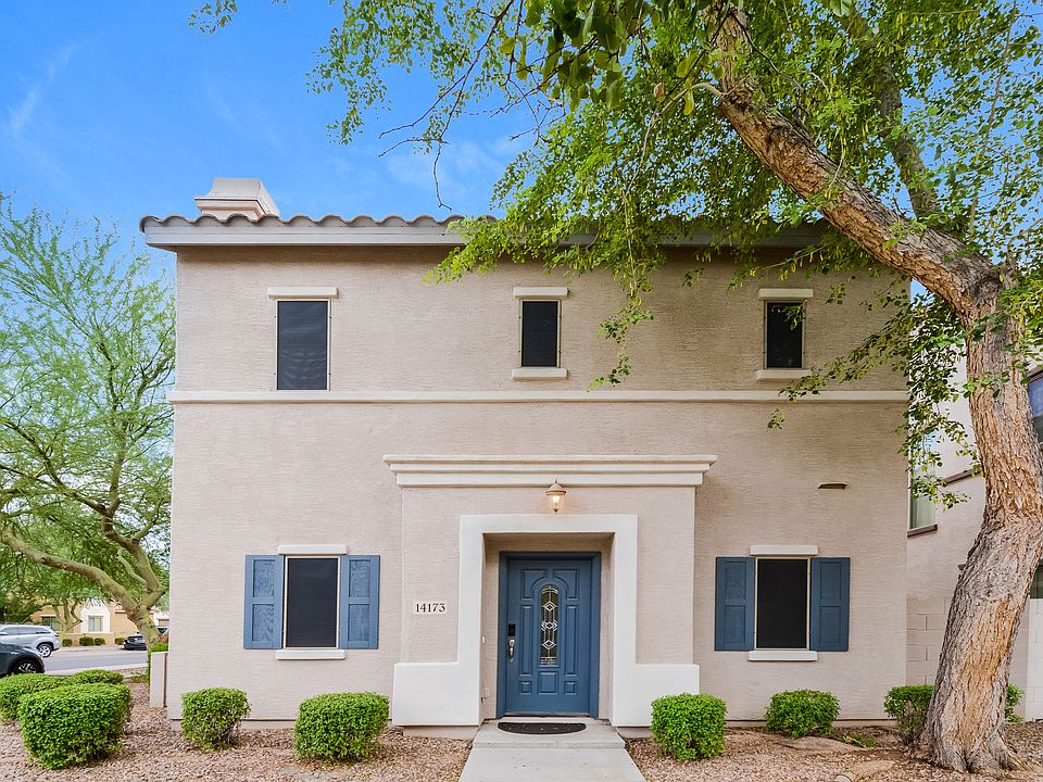 1st image of 14173 W Country Gables Dr