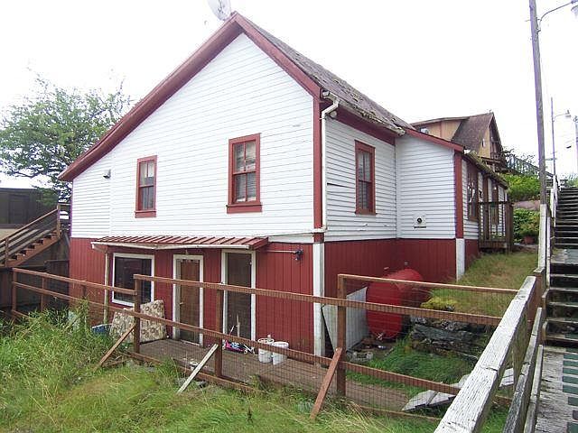 2nd image of 514 Washburn St