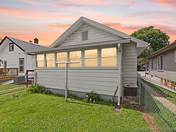 2nd image of 216 Sloemer Avenue