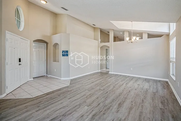 2718 Golden Eagle Point — Photo 3