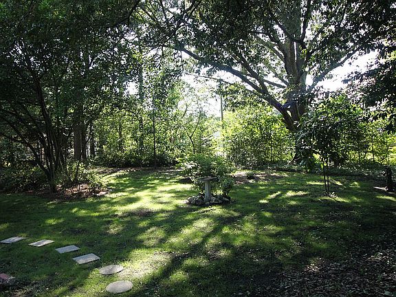 Natural seclusion