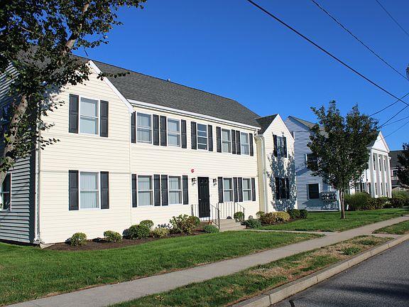 5th image of 131 Lake Erie St #106CLAW