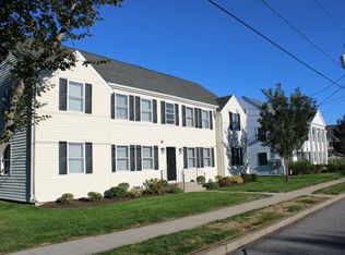131 Lake Erie St #108DLE, Middletown, RI 02842
