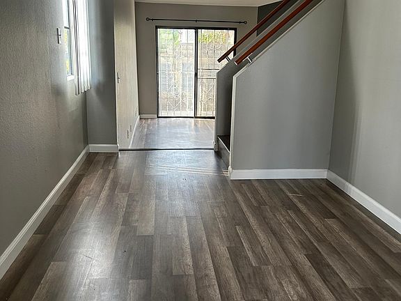 4th image of 5915 Stafford Ave #1