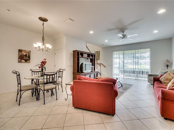 5th image of 3131 Cottonwood Bnd APT 1502