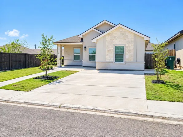 5703 Saint Elias Ln, Laredo, TX 78046