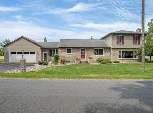 1380 River Rd W, Battle Creek, MI 49037