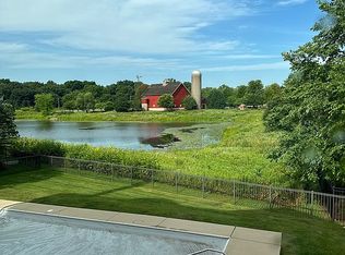 1656 Chestnut Hill Ct, Sugar Grove, IL 60554