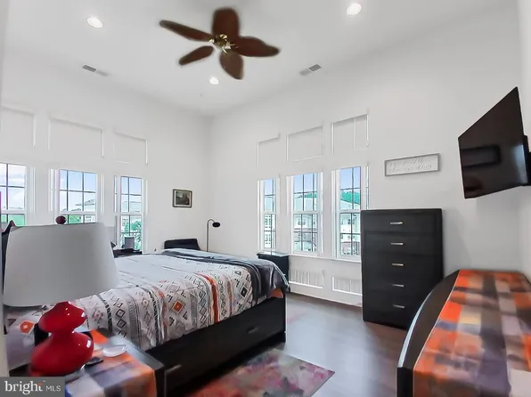 14040 New Acadia Ln APT 408, Upper Marlboro, MD 20774