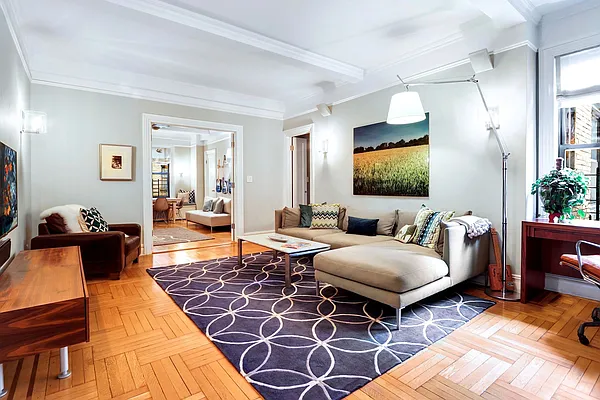 Sold by Compass | media 20