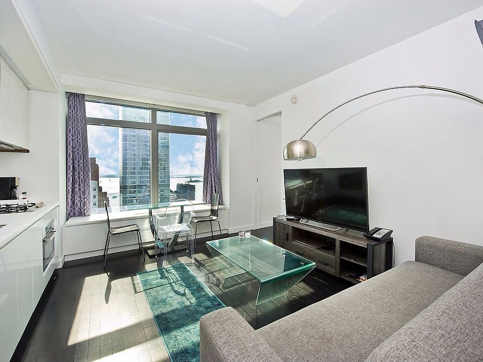 1st image of 123 Washington St APT 44H